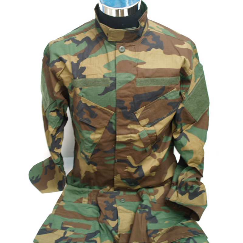 UNIFORME COMPLETO WOODLAND XS